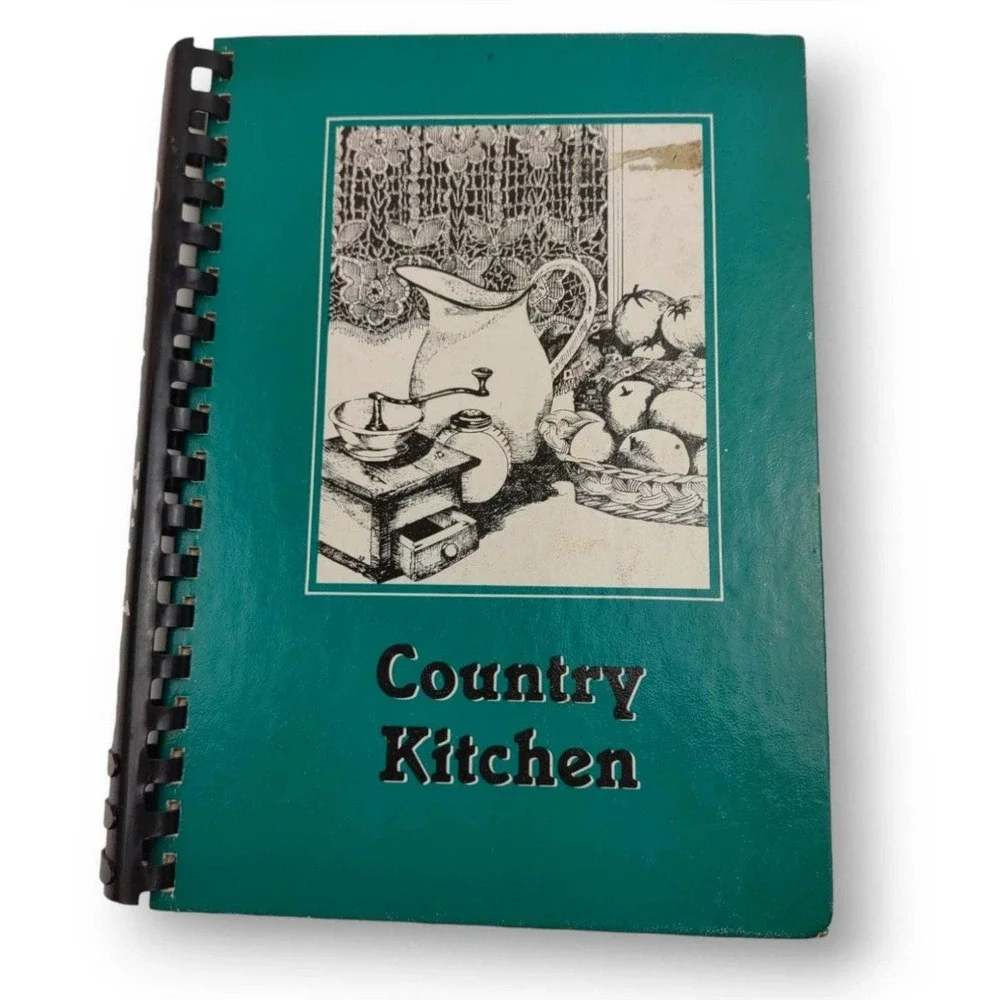 Country Kitchen Hardcover Cookbook EUC